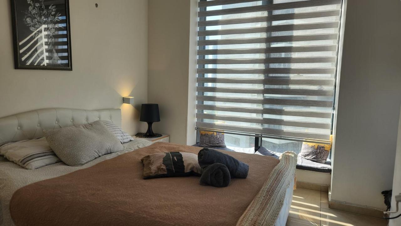 Bat Yam Luxery 5Br Sea View Suite Bagian luar foto