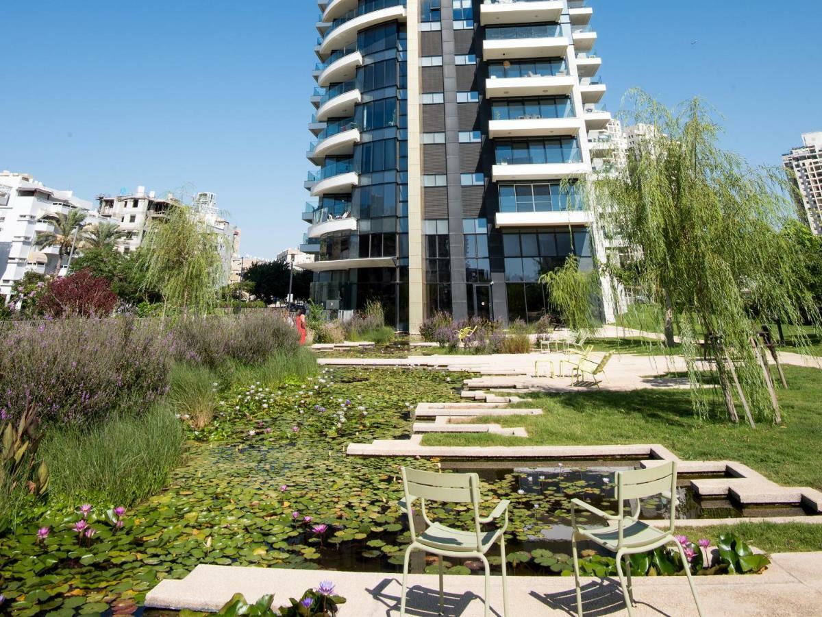 Bat Yam Luxery 5Br Sea View Suite Bagian luar foto