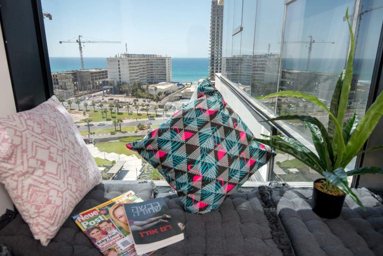 Bat Yam Luxery 5Br Sea View Suite Bagian luar foto