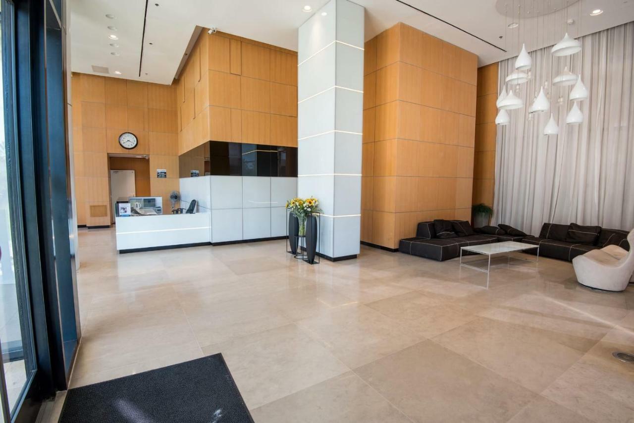 Bat Yam Luxery 5Br Sea View Suite Bagian luar foto
