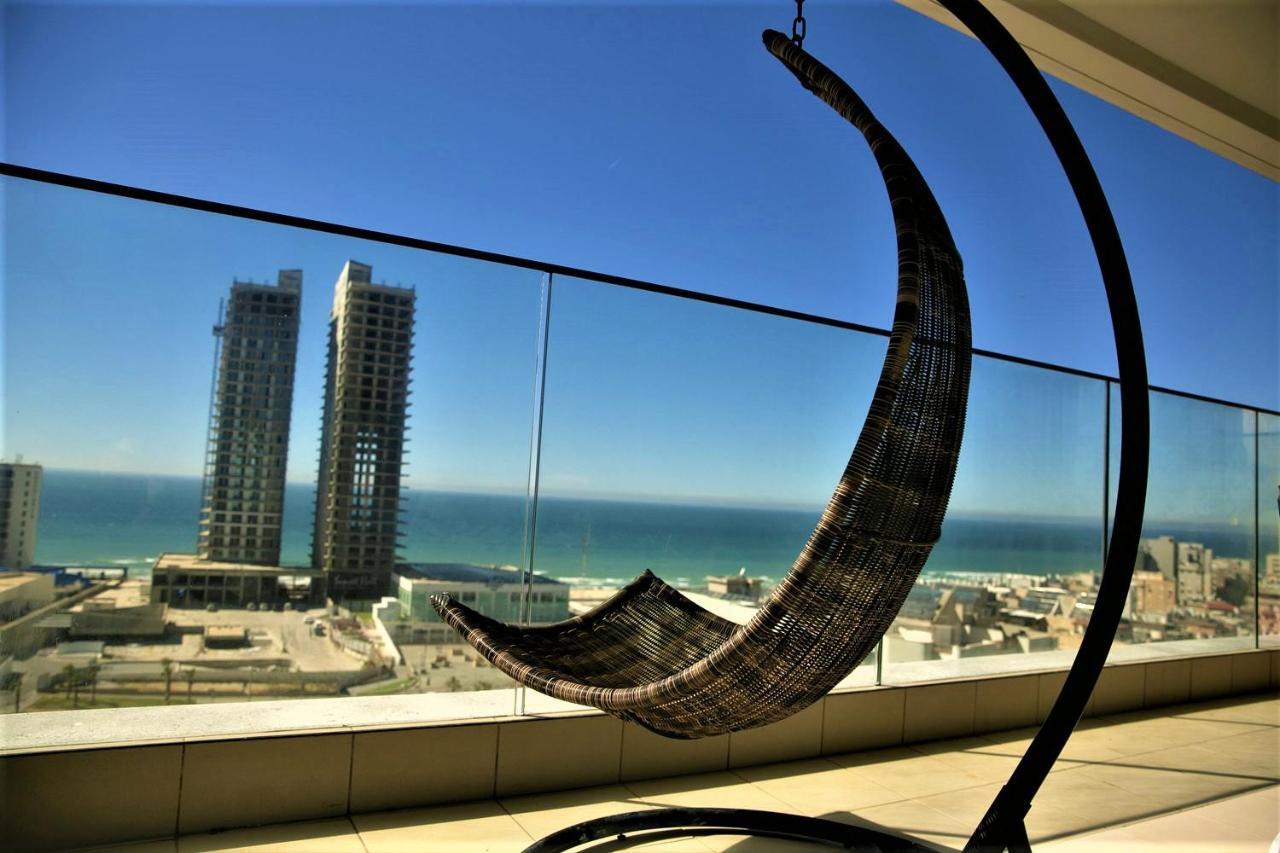 Bat Yam Luxery 5Br Sea View Suite Bagian luar foto